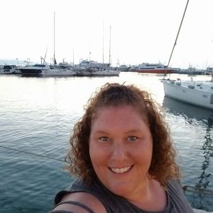 Meet your Posher, Daniela